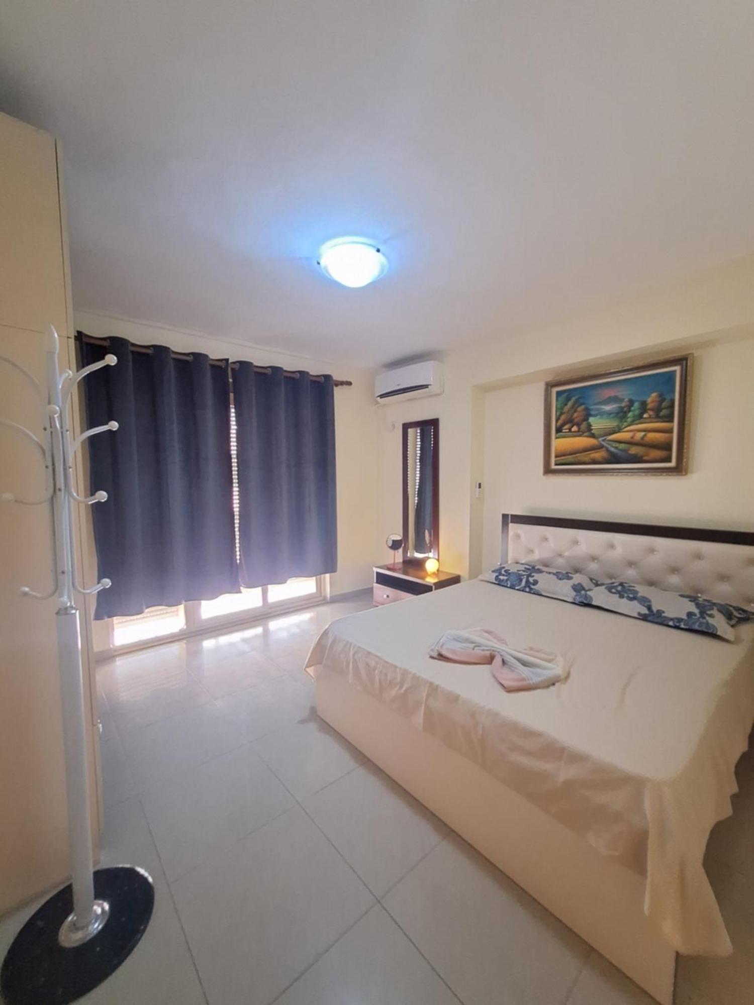 Tirana Center Apartament Екстериор снимка